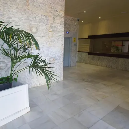 Apartament Centrico Apartamento Con Grandes Vistas Cerca De La Playa *
