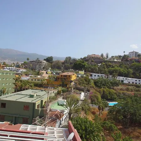 Centrico Apartamento Con Grandes Vistas Cerca De La Playa Apartament